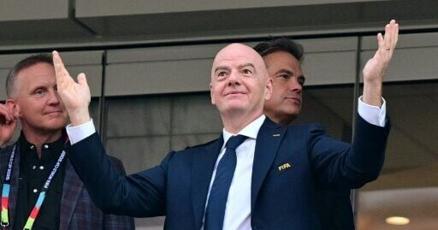 FIFA draws criticism as Infantino clocks up air miles at World Cup