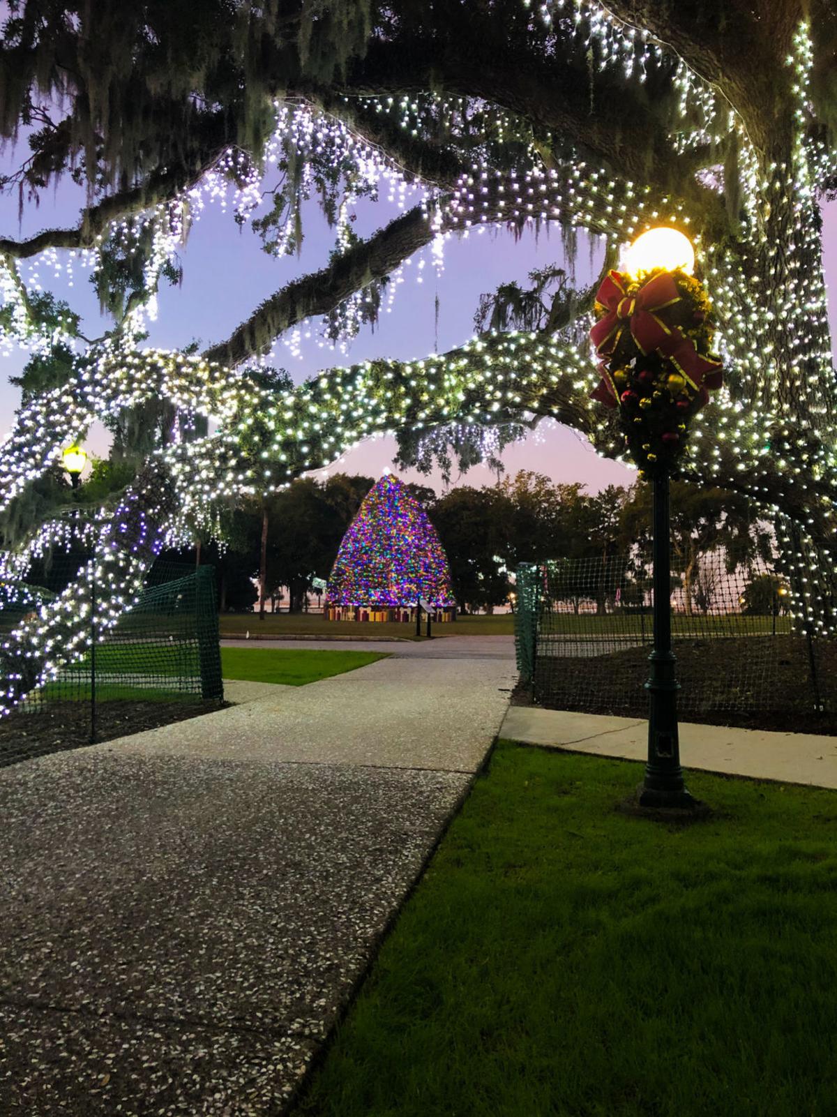 Jekyll Island Christmas Lights 2021