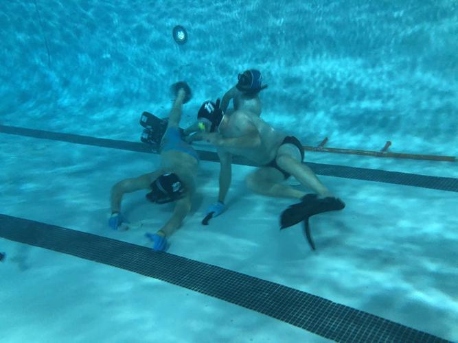Underwater hockey is no joke - Photo 1