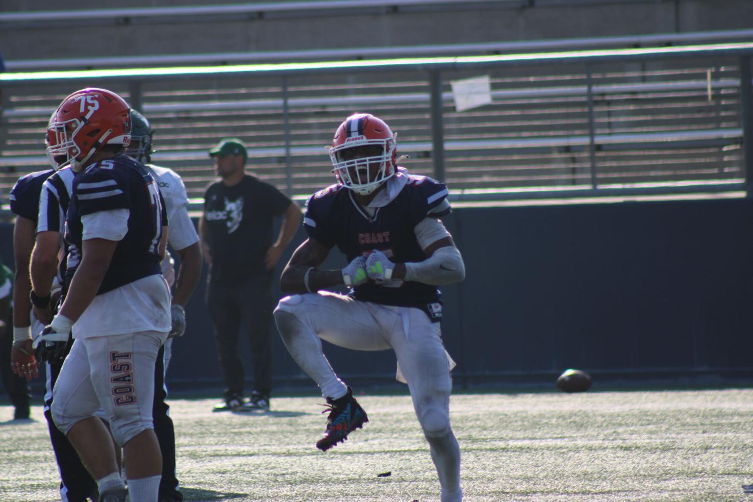 Occ Football Orange Coast College football battens down the hatches for huge win ...