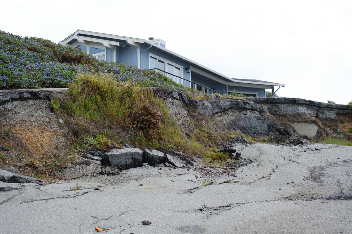 Moss Beach residents face growing geological disaster | News |  coastsidenews.com