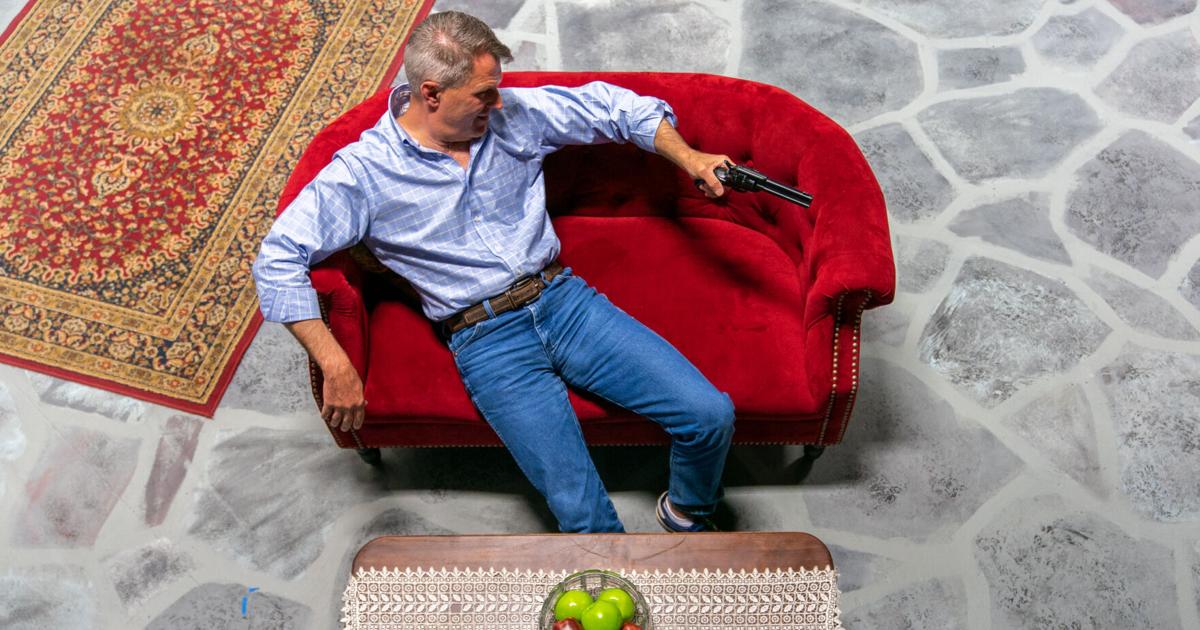 Rep Deathtrap Coastal Rep steps into Levin’s ‘Deathtrap’ | Community | coastsidenews.com