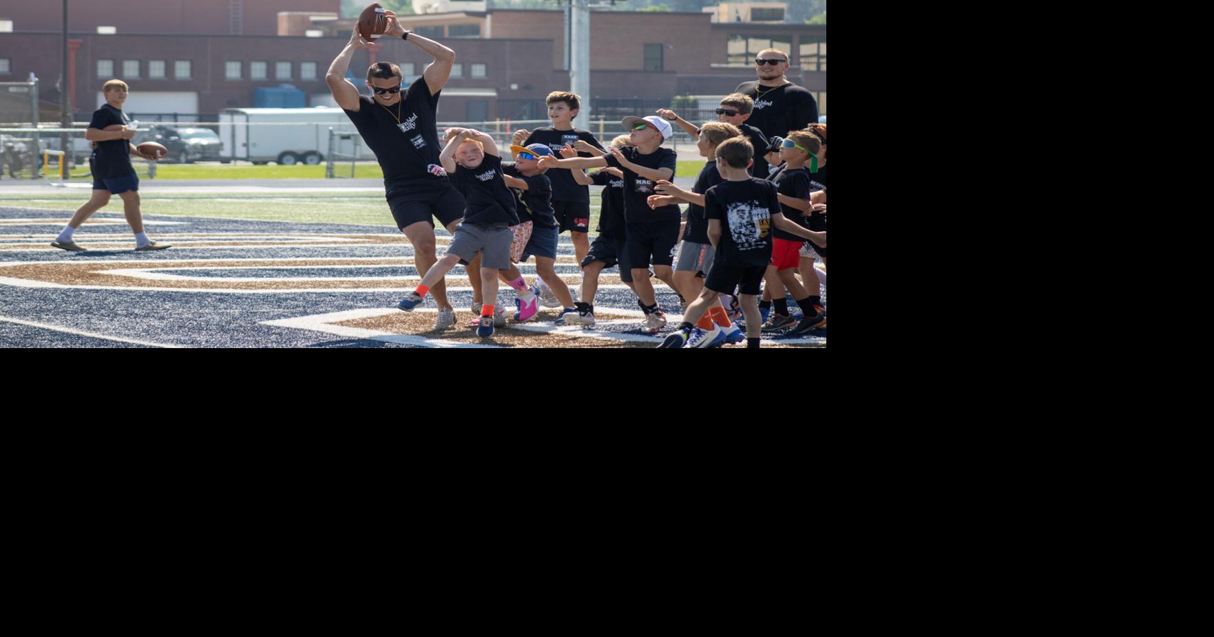 Young football players flock to Talich camp