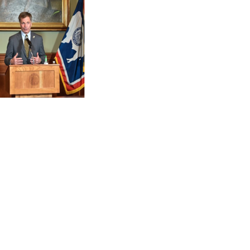 Gordon rules out third-term challenge, won’t endorse in race