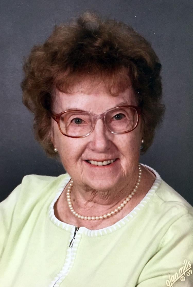 Elaine Davis Obituaries