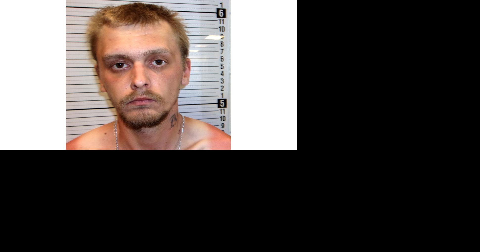 Theft leads to car chase, two arrests Local News