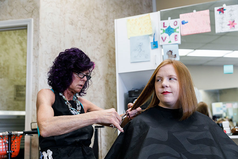 free wigs for child cancer patients