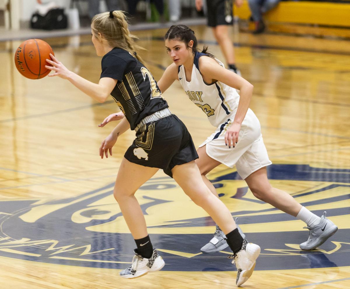 Cody Rallies In Fourth Quarter To Beat Buffalo 40 29 Sports