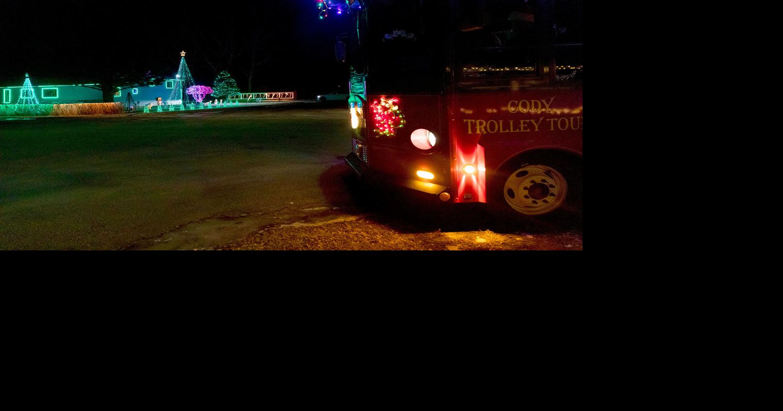 Trolley light tours return People