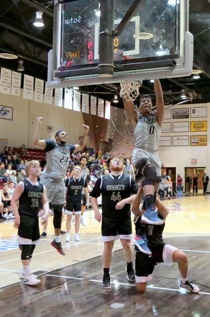 Northwest Men S Coach Adjusting After Arriving A Week Into Season