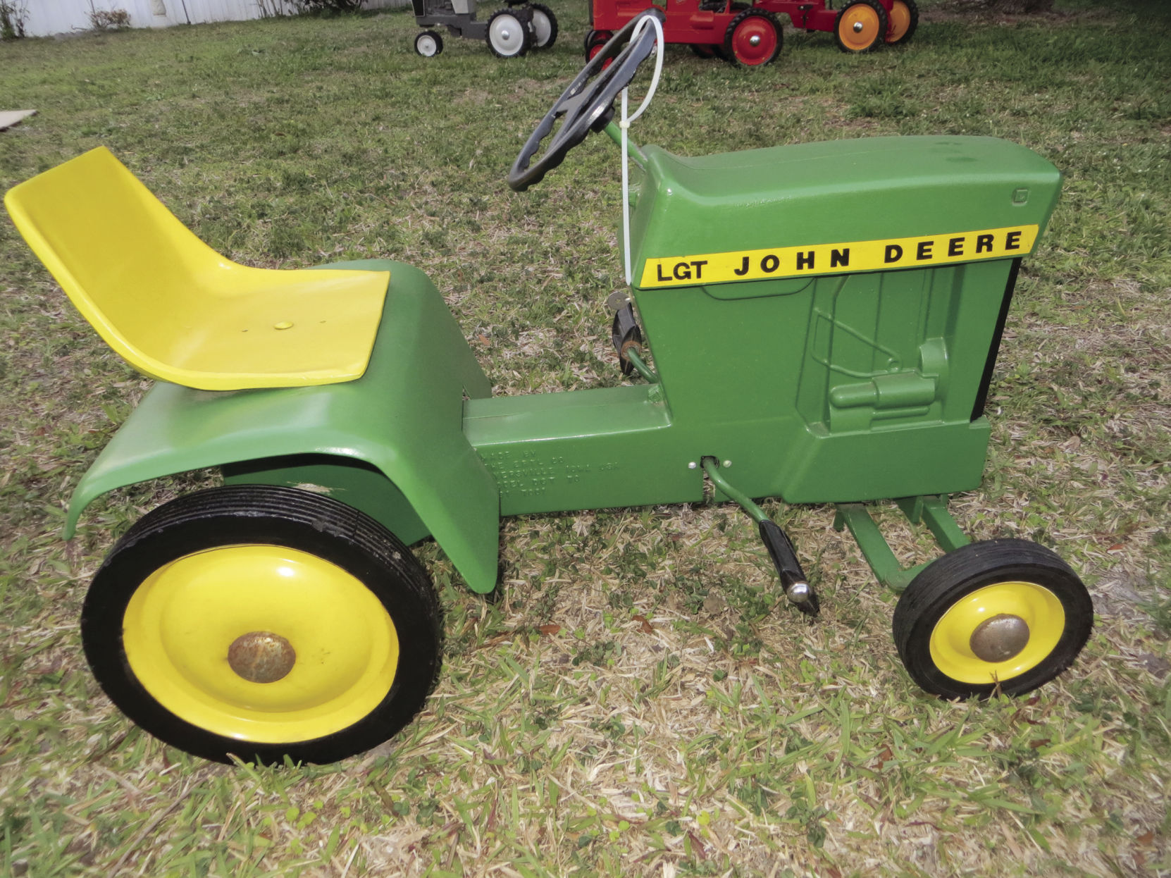 vintage john deere pedal tractor