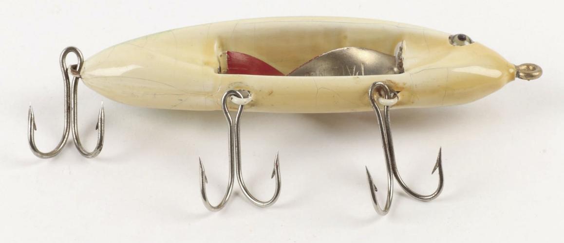 Bidders reel in Chippewa Spinner lures at auction