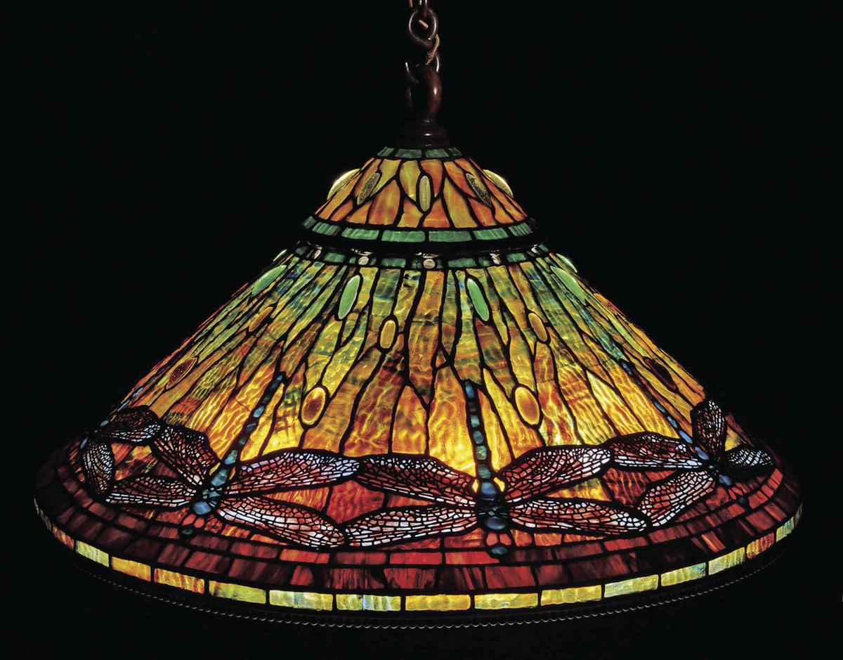 Auction Of Tiffany S Columns Collectorsjournal Com Tiffany Studios Dragonfly Chandelier Sold For 228 100