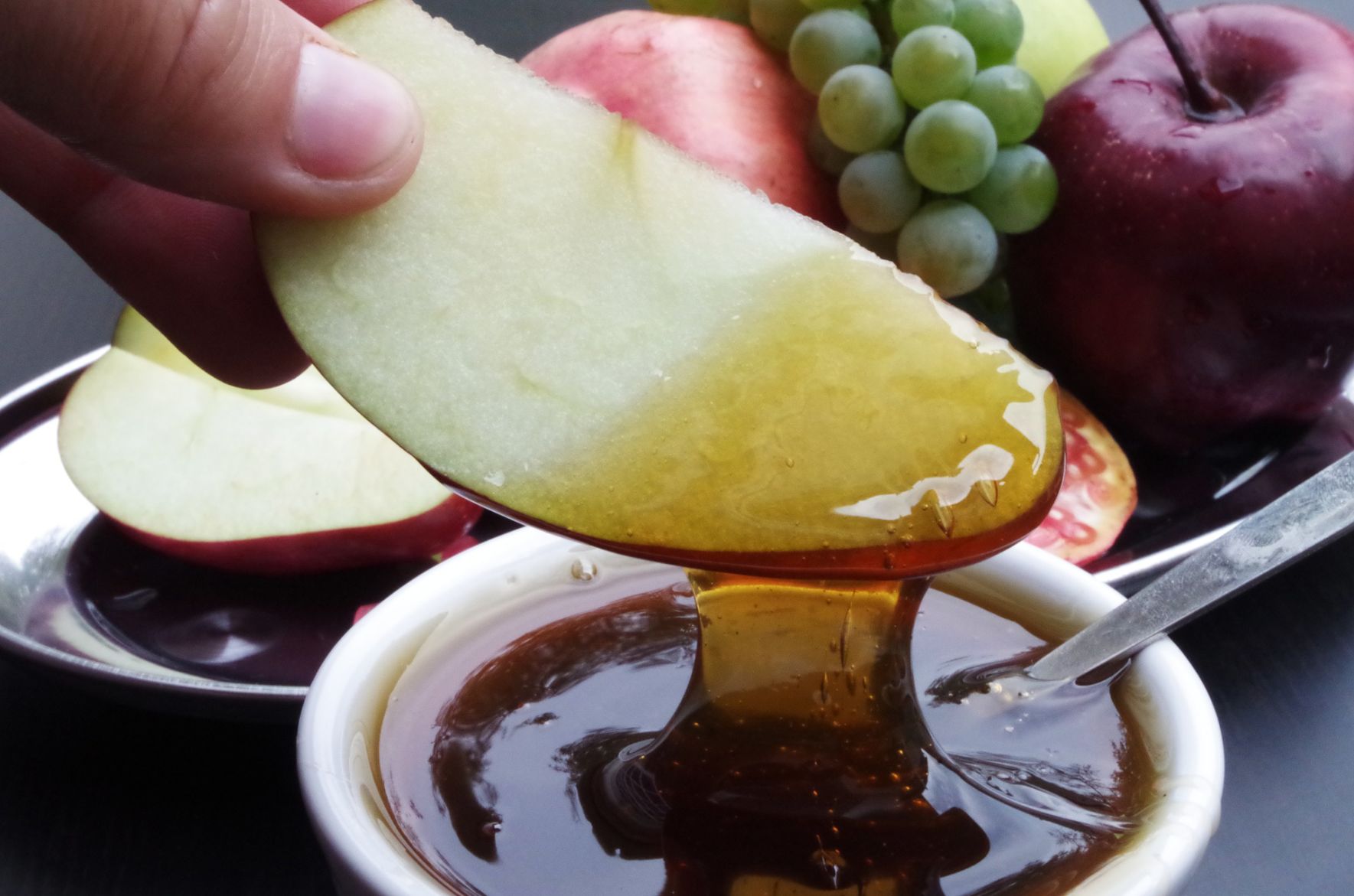 Food Stirs Memories Informs Tradition During Holidays Rosh Hashanah 
