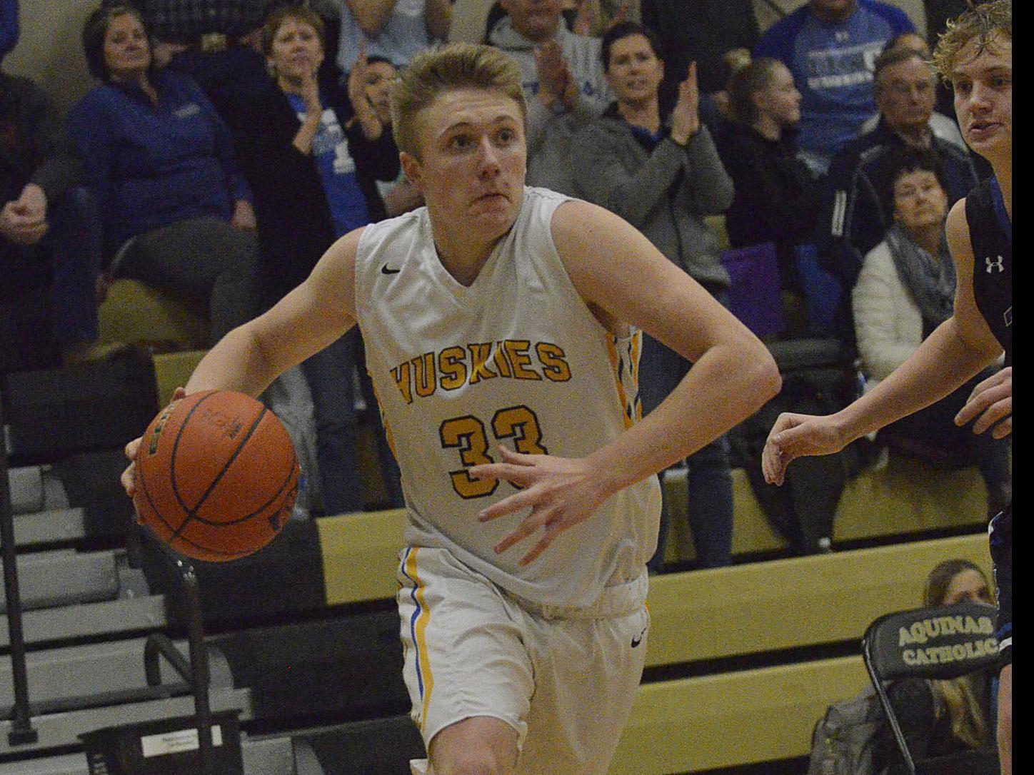 Chieftan D Ends Husky State Hopes Sports Columbustelegram Com
