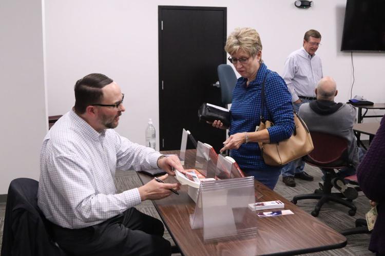 signing