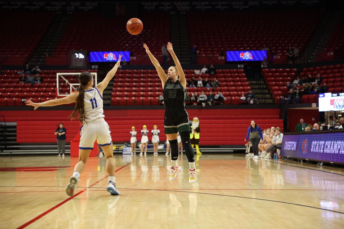 Overton dominates glass, defeats HowellsDodge in state semifinals