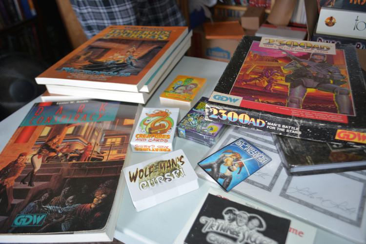Games designed by Lester Smith
