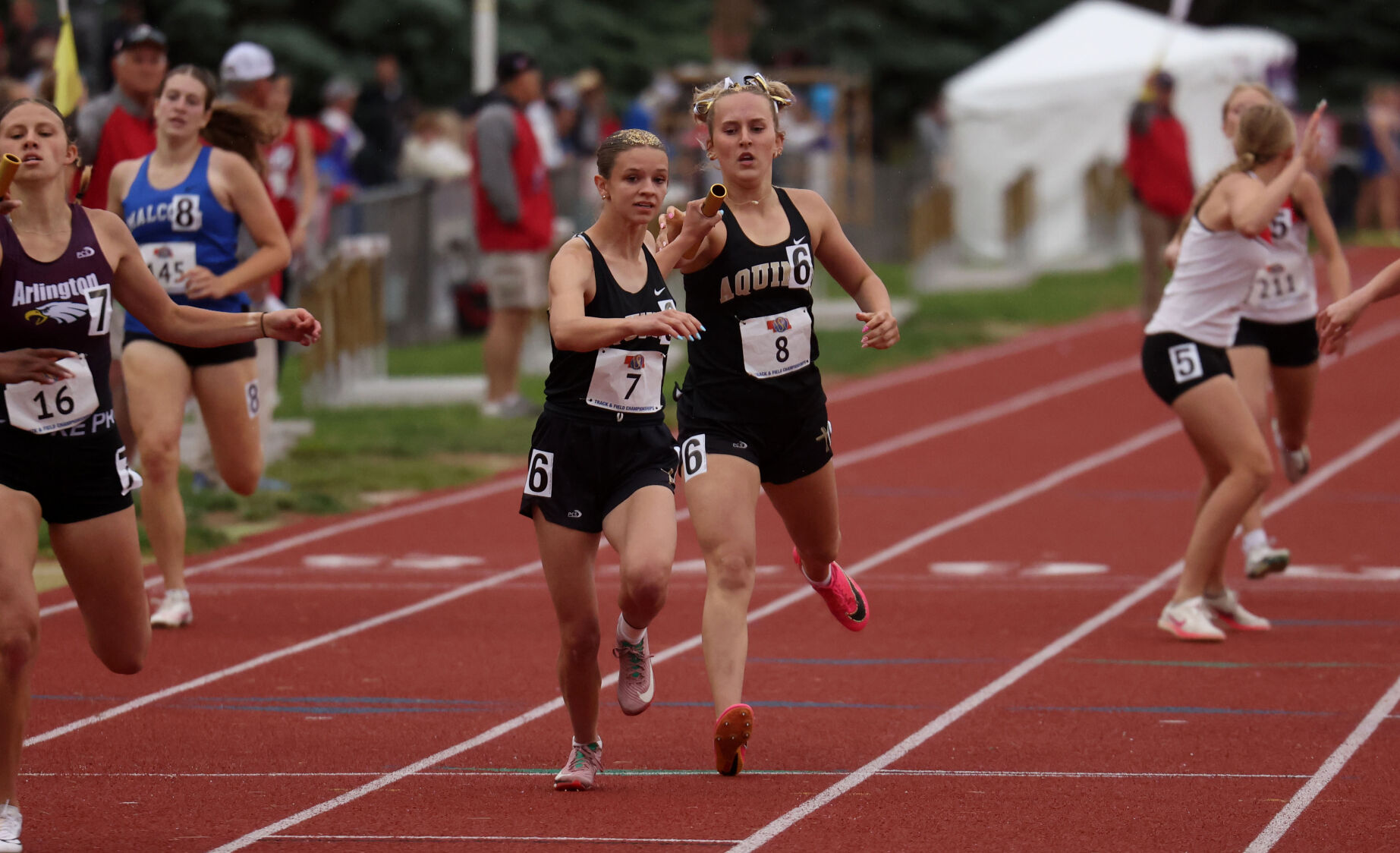 Ally Prochaska and Faith Samek