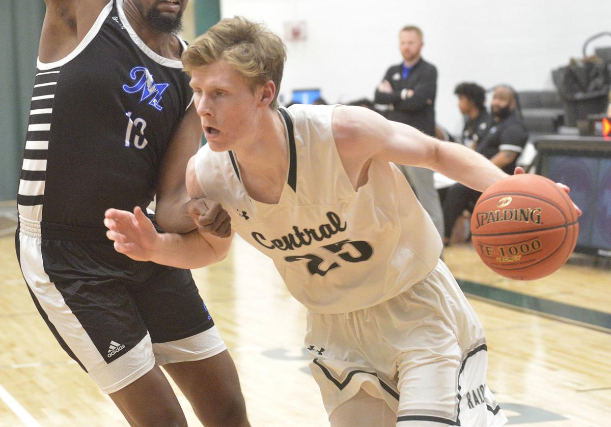 Central Men Make It Two In A Row Basketball Columbustelegram Com