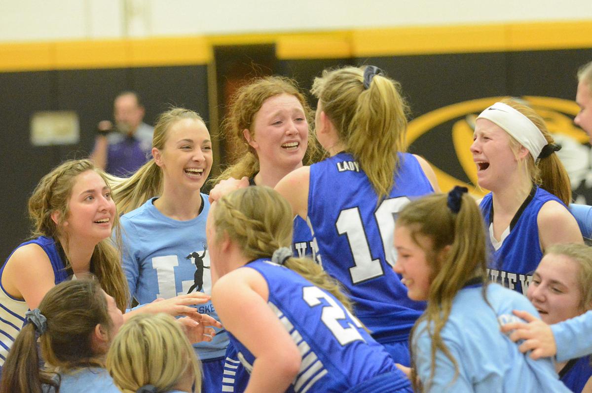 Unlv Post Stands In Way Of Lakeview Girls At State High School