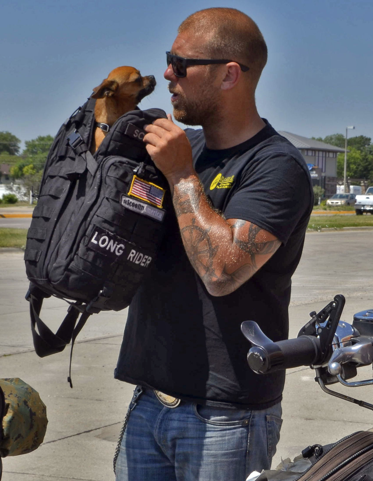 Motorcyclist rides coast-to-coast to support veterans