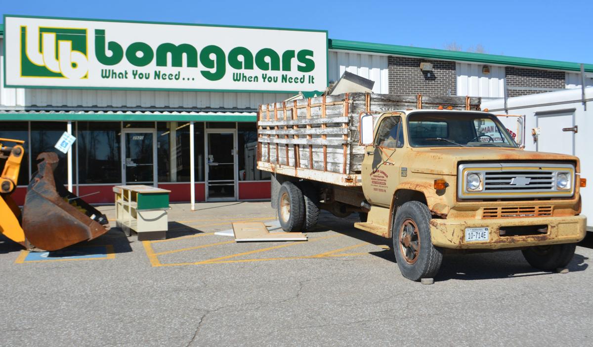 Local lumber/contracting business moving into old Bomgaars facility