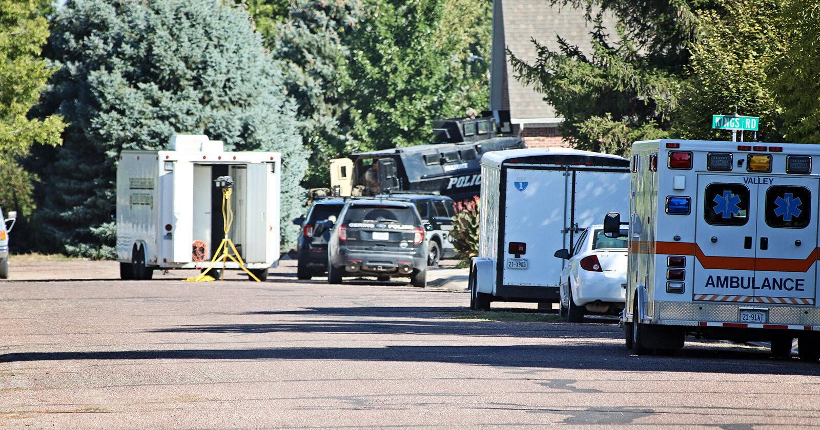 Authorities confirm identity of man in Gering standoff, holding woman hostage for 20+ hours - Vimarsana News