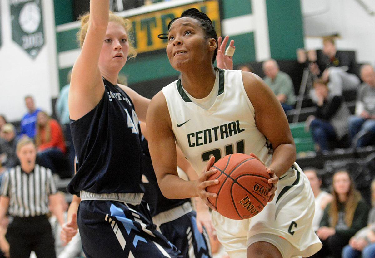 Thunderbirds Blitz Raider Women In District Final Basketball