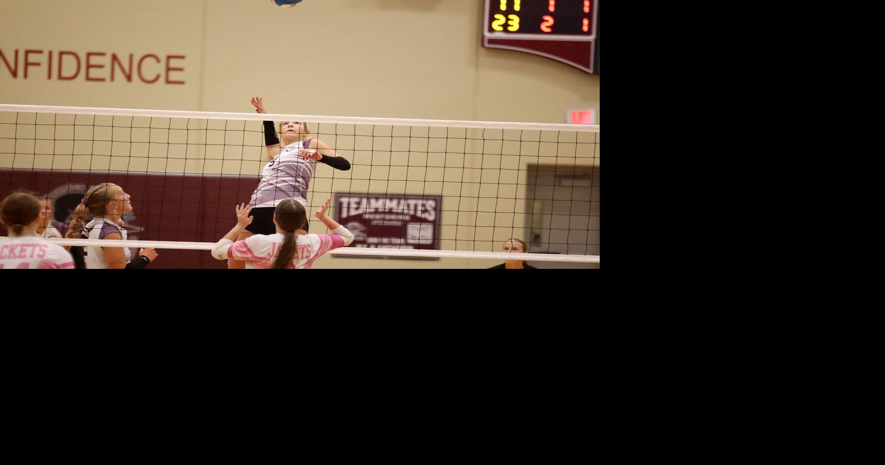 Columbus volleyball gets home bounce back win in sweep over Jefferson on senior night
