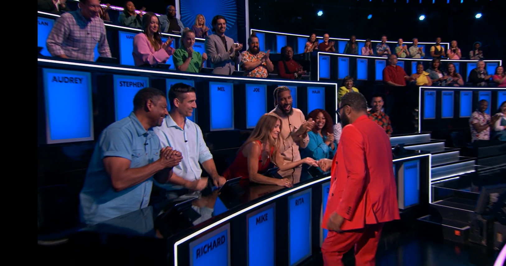 'Somebody else is here from Nebraska': Two Omahans compete on new game show - Vimarsana News