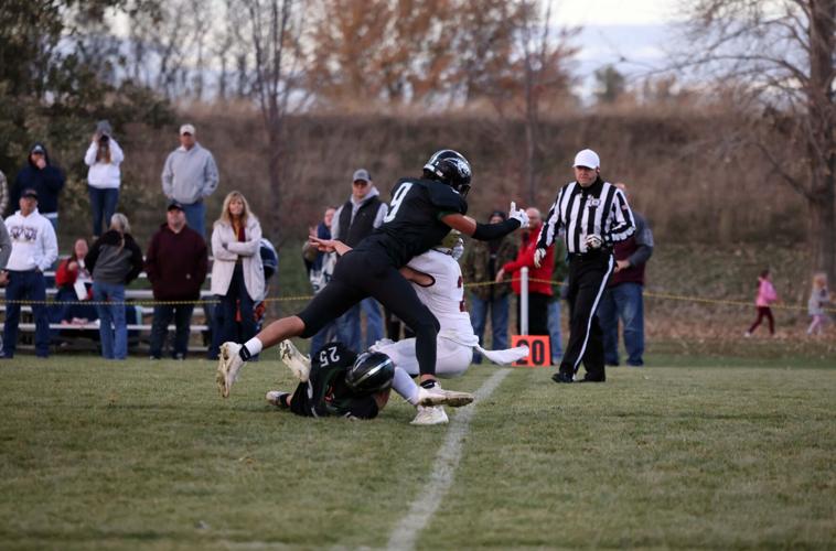 HowellsDodge advances past DCS to reach state semifinals