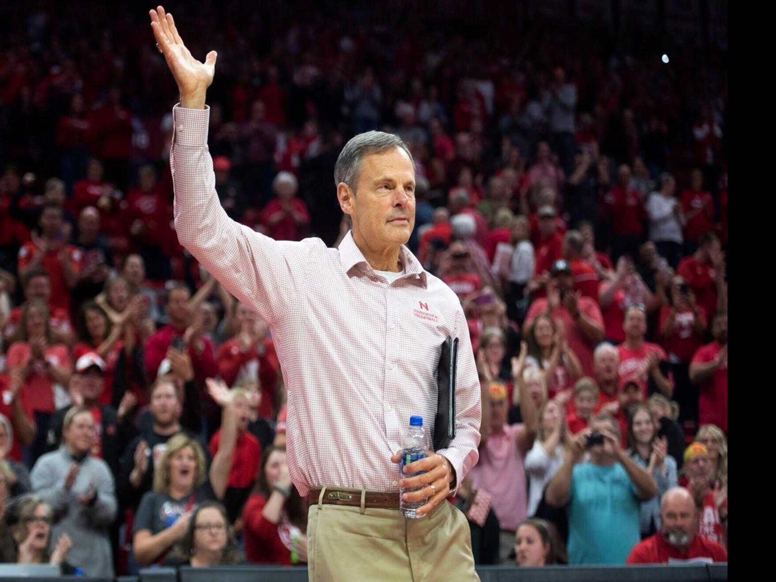 amie-just-what-does-a-belt-buckle-mean-well-for-john-cook-it-s-a-meaningful-gesture