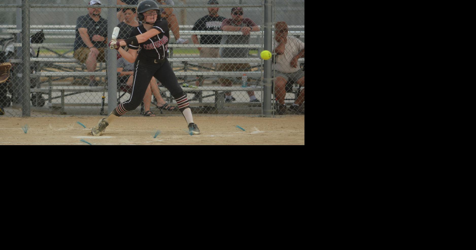 Discoverers softball nearly upset No. 1 Gretna
