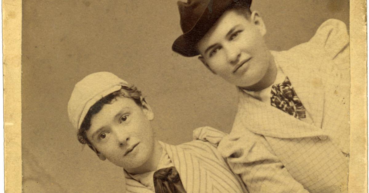 Willa Cather: Pulitzer Winner Who Authored 12 Novels and Challenged Gender Roles in 1890s America 17 Young Willa Cather