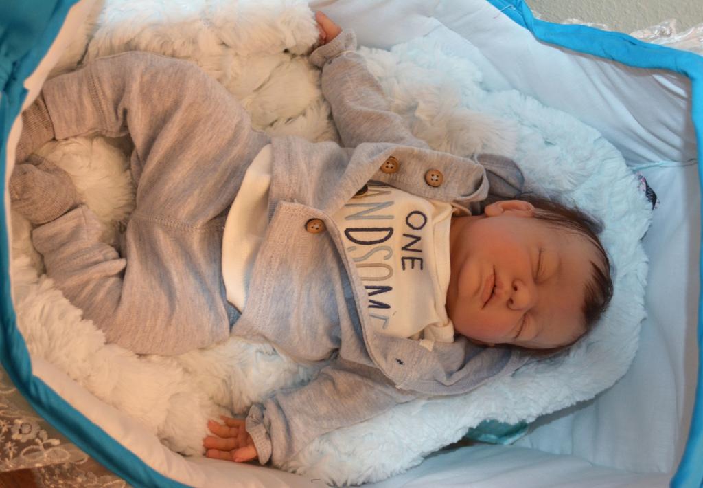 Columbus Woman Wins Award For Craftsmanship Of Silicone Babies