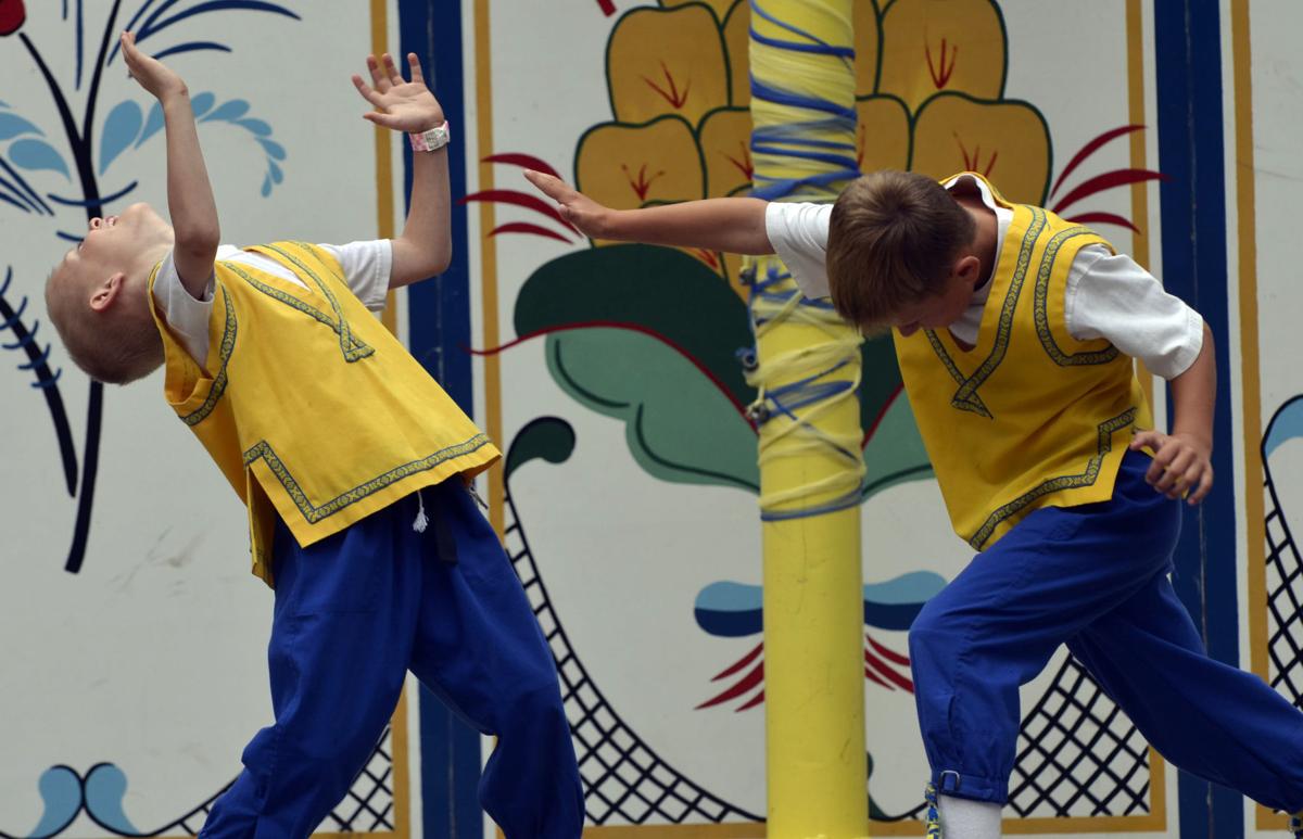 Viking warriors clash in Stromsburg Local