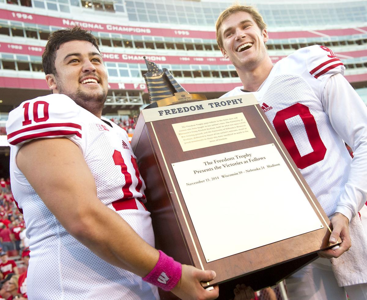Wisconsin Kicker Eager For Reunion With Foltz Family College Columbustelegram Com