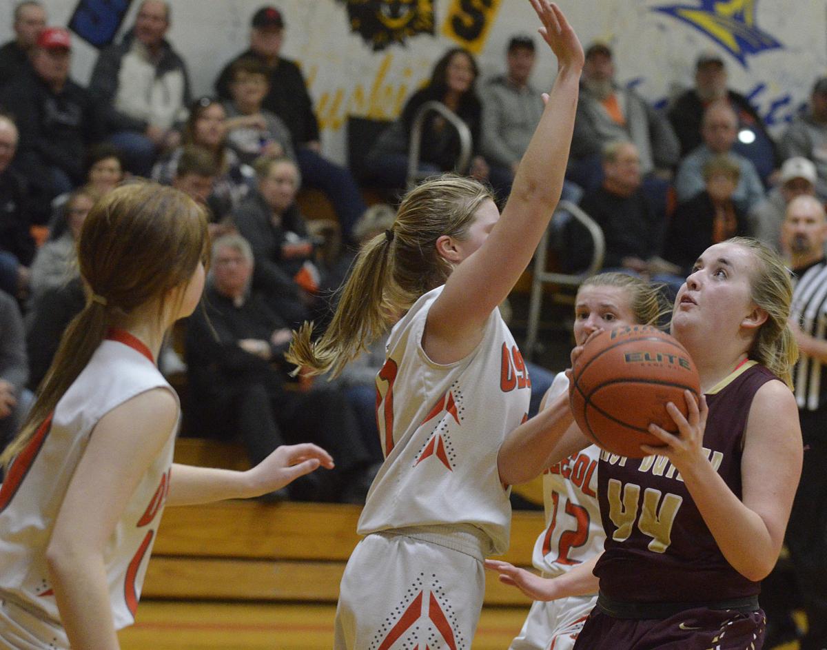 East Butler Girls Use Early Lead To Outlast Osceola Sports