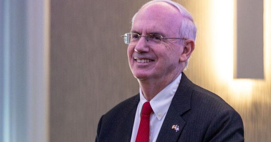 Gold pay to top $1M as University of Nebraska president - Vimarsana News