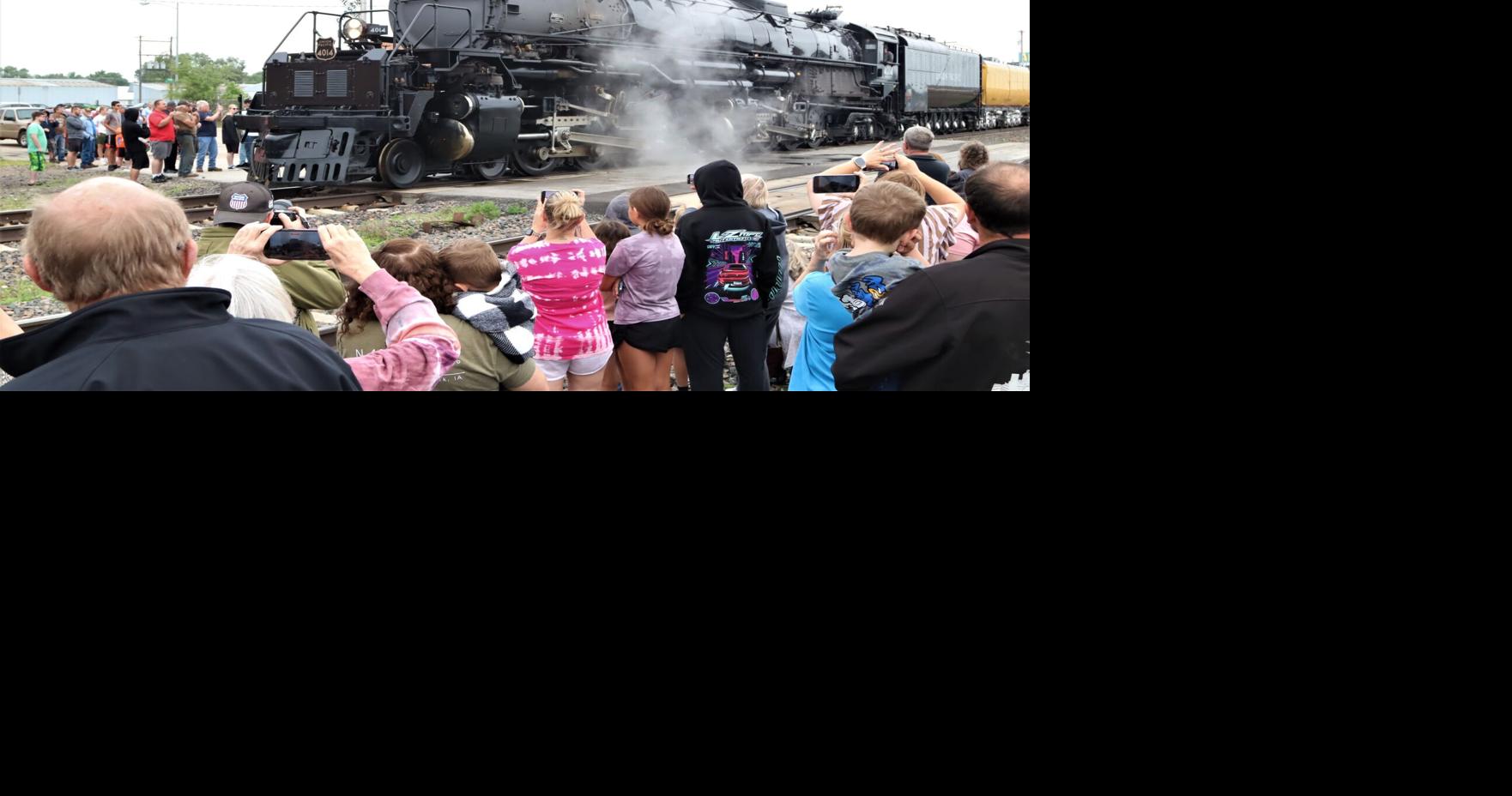 I hear the train a-comin': Big Boy engine makes whistle stop in ...