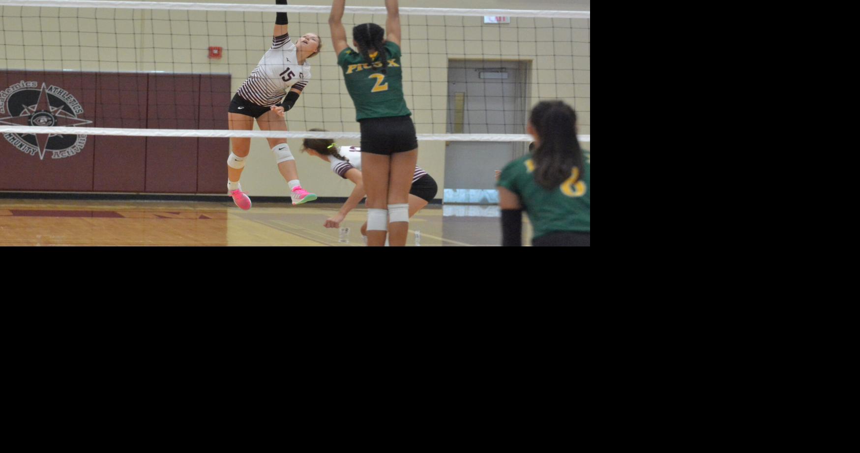 Columbus volleyball hosts triangular, Lakeview competes in Seward