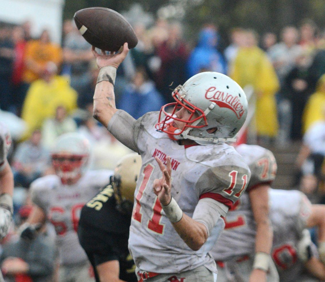 Noah Vedral following Frost back to Nebraska