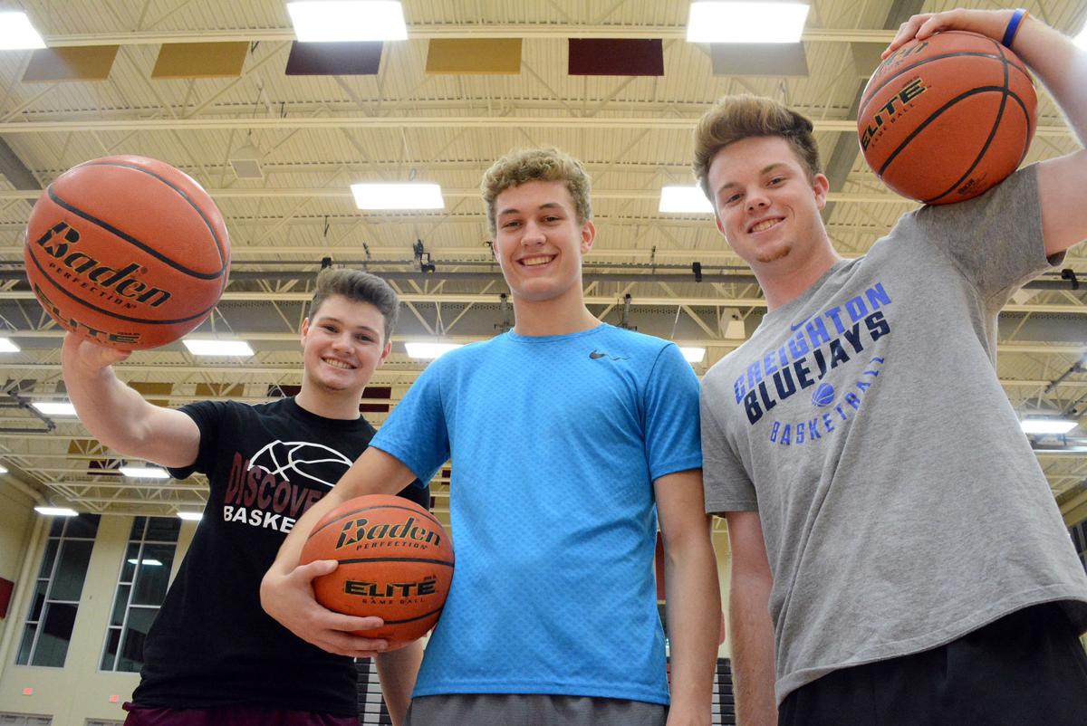 Chs Boys Hoops Despite Questions Motz Likes Effort And Energy
