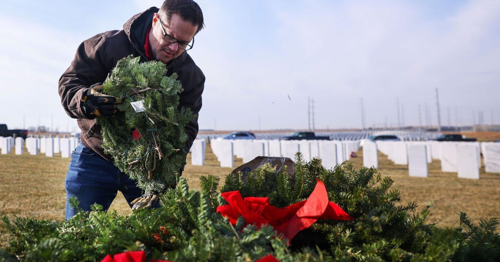 Nebraskans volunteer to lay wreaths on vets' graves Saturday - Vimarsana News