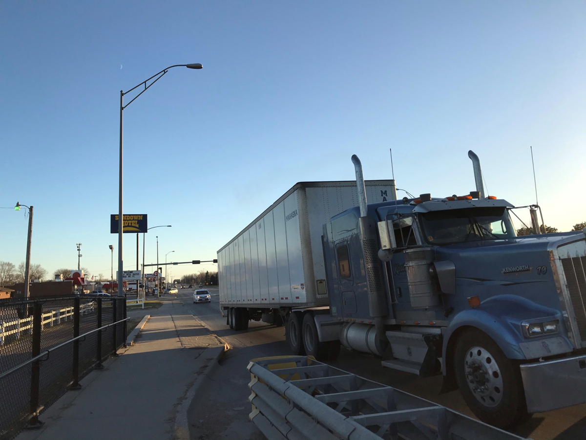 Semi truck