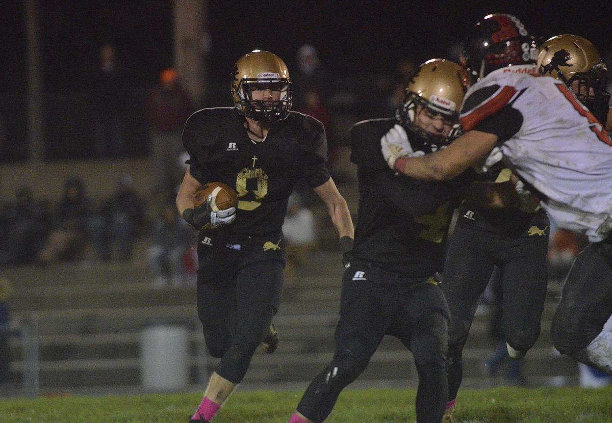 Aquinas shuts out David City Sports