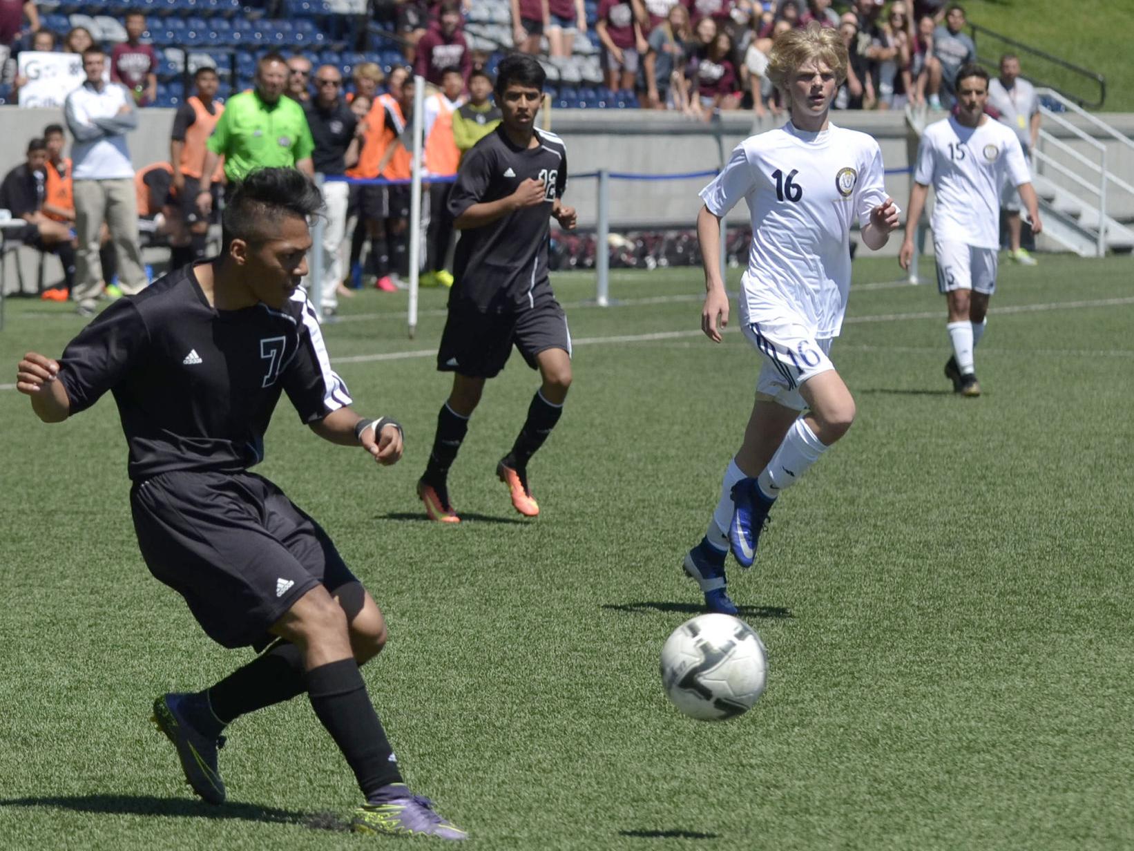 Columbus Can T Capitalize Against Elkhorn South High School