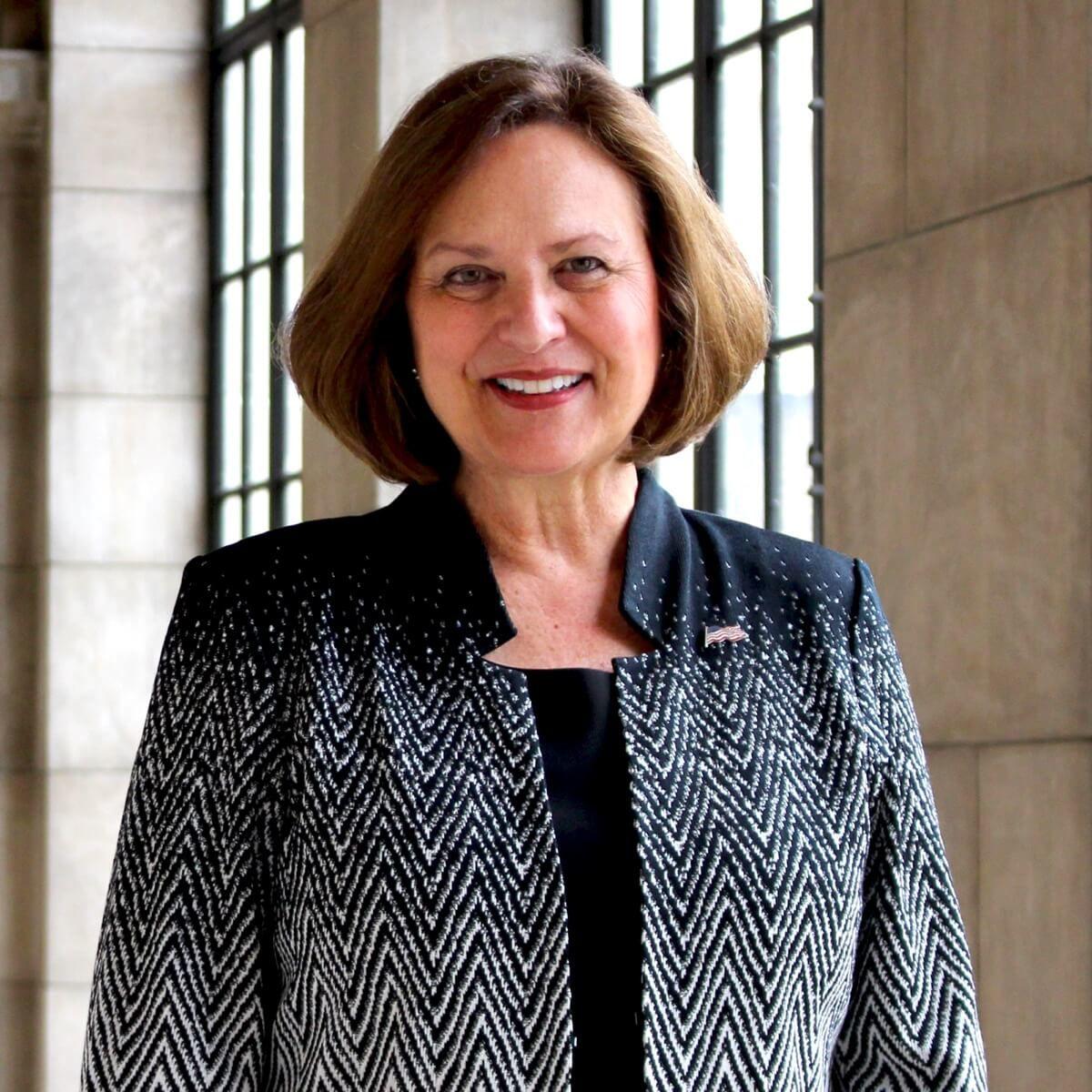 Fischer points to Senate 'portfolio of achievement'
