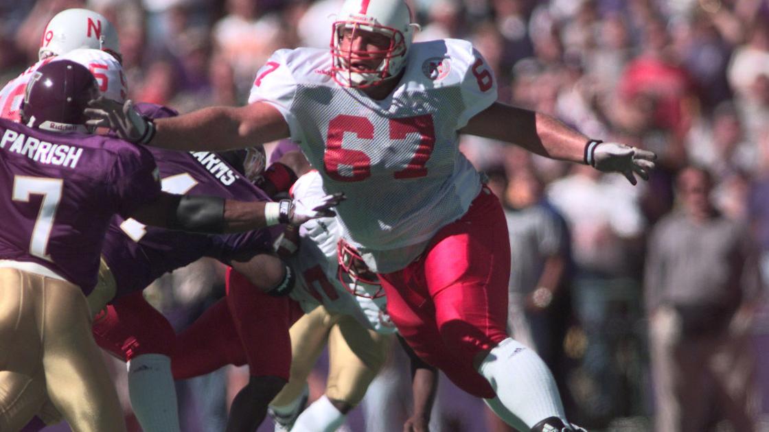 Taylor Reaches College Football Hall Of Fame Sports